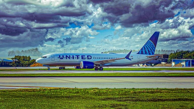 United Airlines’ Scott Kirby Rules Out Future Mergers After American’s Rebuff