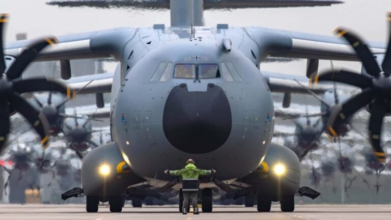 A400M soll auch fliegender Kommandostand werden Leonardo-Kampfhubschrauber AW249 Fenice auf der ILA 2026.