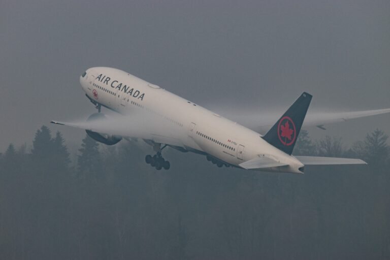 Air Canada Captain Accused Of Flying Without ATP