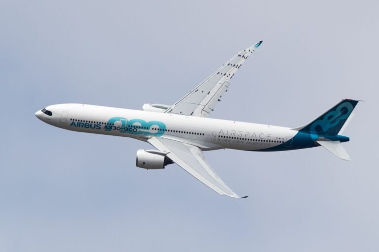 Airbus lands $9.5B A330neo order from China Eastern