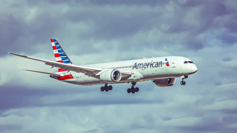 American Airlines Ends Longest-Ever Route From Philadelphia American Airlines Ends Longest-Ever Route From Philadelphia