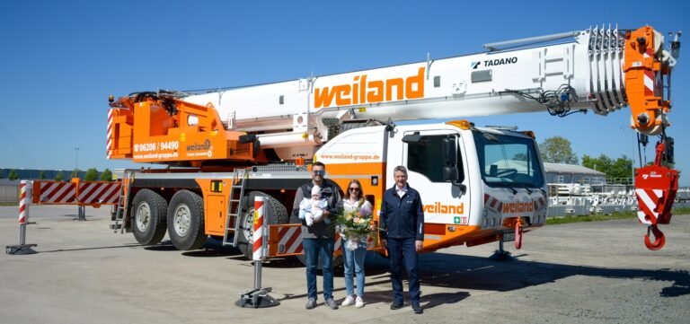 Another 100 tonner for Weiland