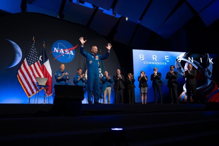 Artemis 3 commander confident crew will be ready for 2027 mission Artemis 3 commander confident crew will be ready for 2027 mission