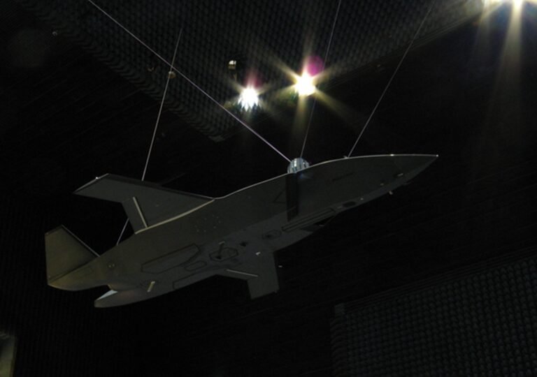 Boeing tests stealth performance of MQ-28 Ghost Bat in Australia Boeing tests stealth performance of MQ-28 Ghost Bat in Australia