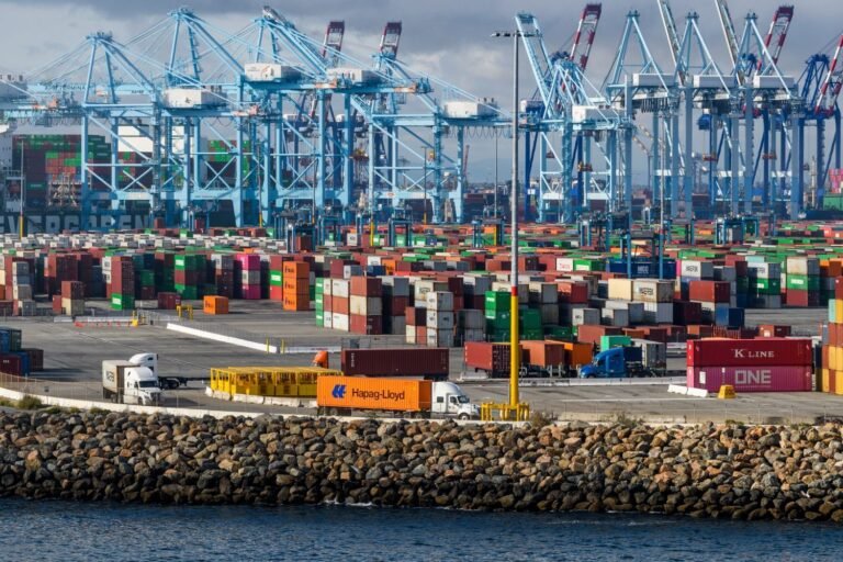 Drayage operators in Long Beach rewarded for purchasing EV trucks Journal of Commerce Logo