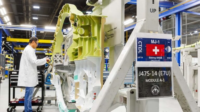 Erster Schweizer F-35A geht in die Hauptmontage Erster Schweizer F-35A geht in die Hauptmontage