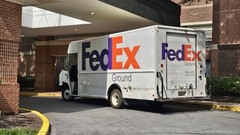 FedEx boost revenue behind premium parcel, freight volumes