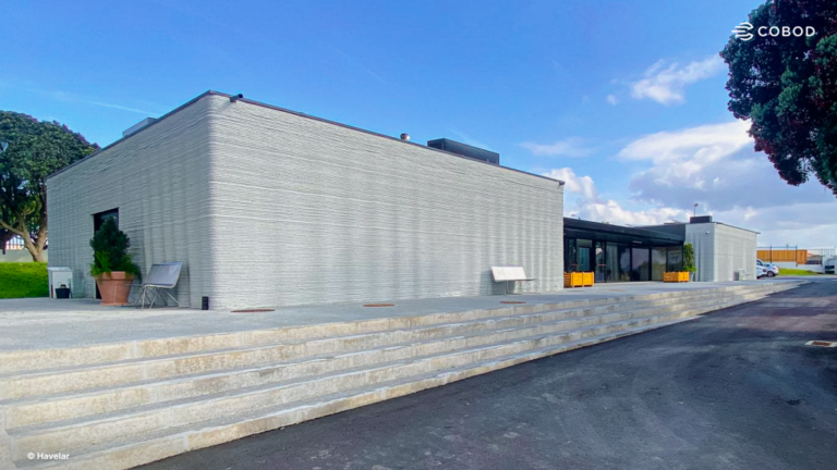 Havelar Prints a Public Building in Nine Days and Delivers It on Budget Exterior view of the completed Ecocentro de Perafita office, Matosinhos, Portugal. Photo via COBOD.