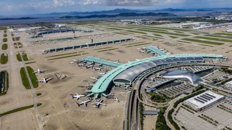 Incheon begins remote baggage screening on flights to Los Angeles and Seattle Incheon begins remote baggage screening on flights to Los Angeles and Seattle