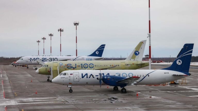 Kein Flugzeugtreibstoff mehr aus Russland: Moskau stoppt Kerosinausfuhr Berijew, A-50U, Russland