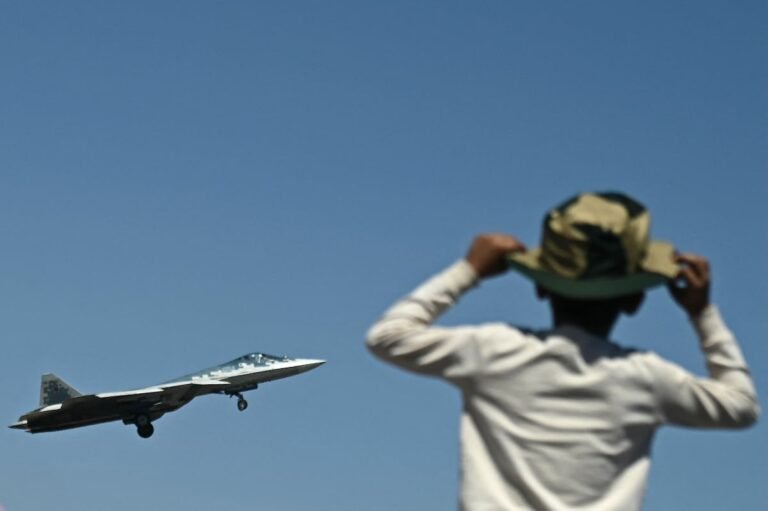 Putin offers Su-57 to India as New Delhi faces stealth fighter gap Putin offers Su-57 to India as New Delhi faces stealth fighter gap