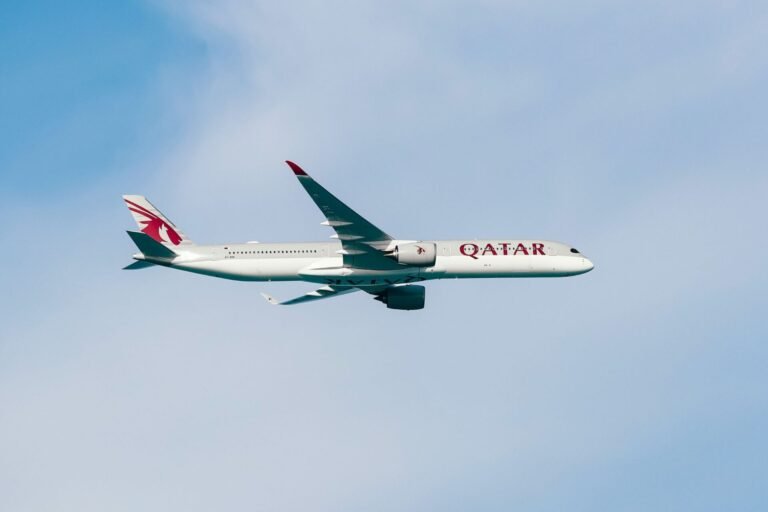 Qatar Airways ramps up Dubai service to five daily flights Qatar Airways ramps up Dubai service to five daily flights