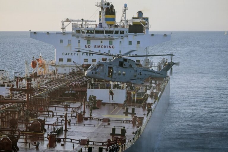 Royal Marines raid Russian shadow fleet oil tanker: video