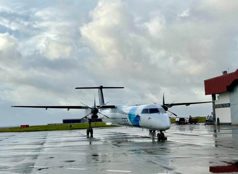 SATA Air Azores Adds Capacity, Outlines Dash 8-200 Compromise SATA Air Azores