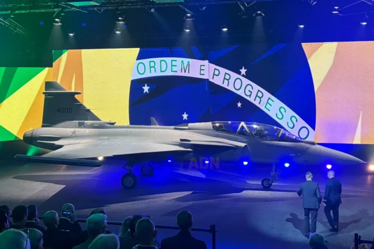 Saab unveils the world’s first two-seat Gripen F Air Data News
