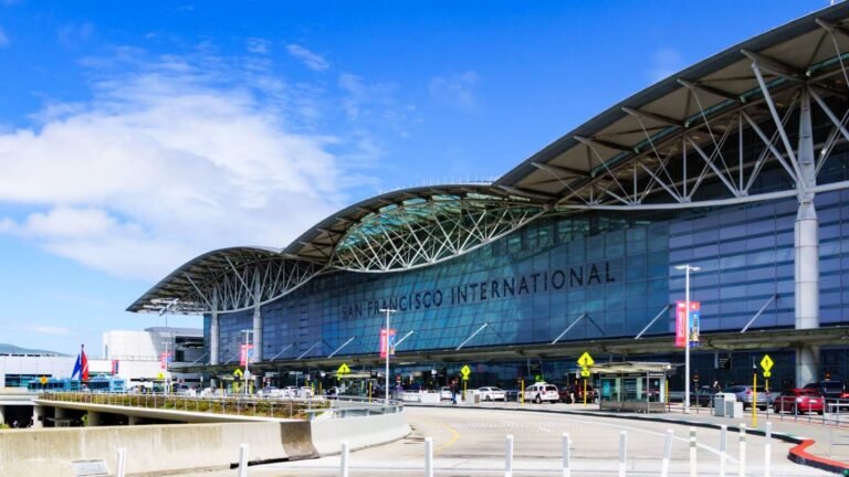 San Francisco Airport Delays Are Now 4X Longer After FAA Banned Parallel Landings San Francisco Airport Delays Are Now 4X Longer After FAA Banned Parallel Landings