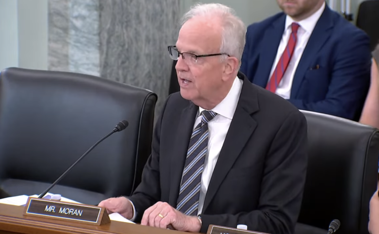 Senate Hearing Focuses On ADS-B In Mandate Senate Hearing Focuses On ADS-B In After Close Calls