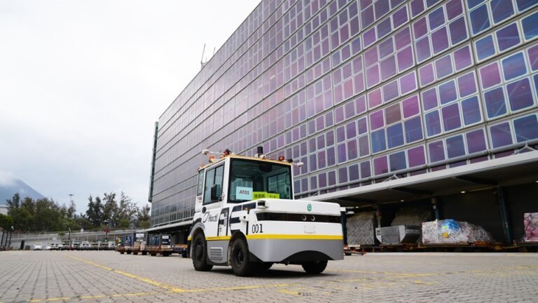 Sponsored: Westwell Rebuilds Air Cargo Operations Through AI-Native Logistics Westwell's Q-Tractor operating at Hactl facility