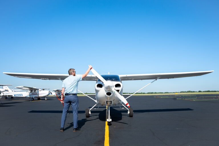 [Credit: US Aviation Academy]