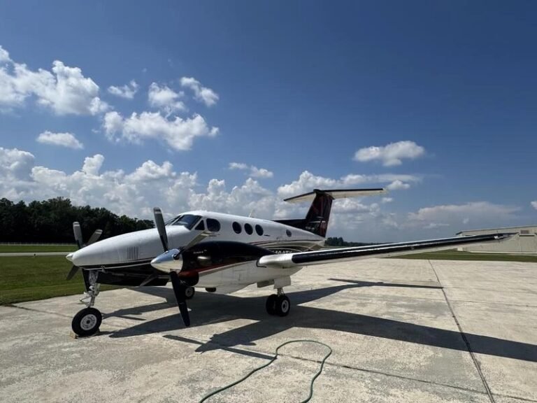 1980 Beechcraft King Air F90 [Credit: Barnett Air]