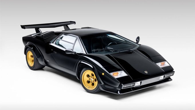 This 1985 Lamborghini Countach Could Fetch $1.1 Million at Auction This 1985 Lamborghini Countach Could Fetch $1.1 Million at Auction