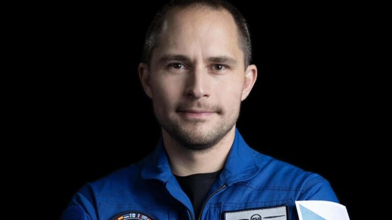 Tschechien schickt ersten Astronauten zur ISS Mil Mi-26, Transporthubschrauber, Russland