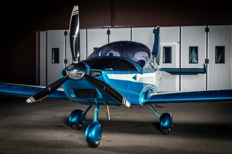 Ukraine takes delivery of 10 Alto ultralights for new pilot training