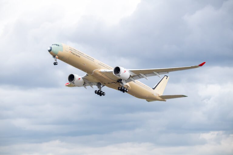 Ultra-Long-Range A350 Flies For The First Time Ultra-Long-Range A350 Flies For The First Time