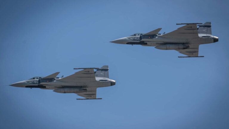 Tupolew Tu-160 Blackjack in Engels