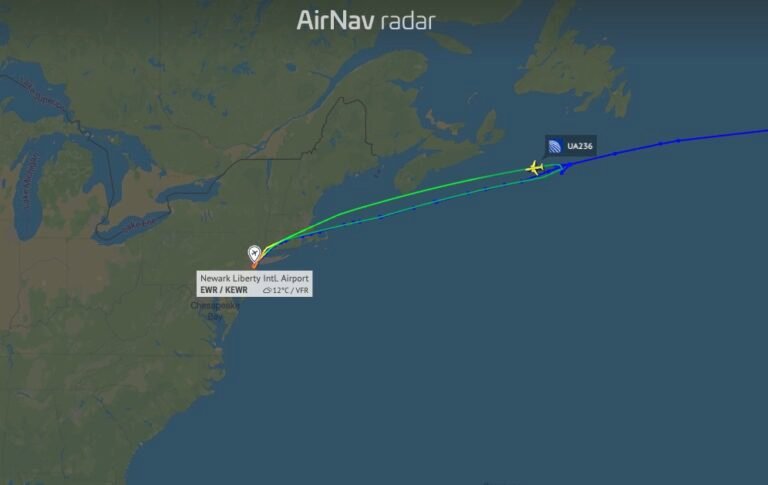 United flight turned around over Atlantic as a boy named his Bluetooth device “bomb” United flight turned around over Atlantic as a boy named his Bluetooth device “bomb”