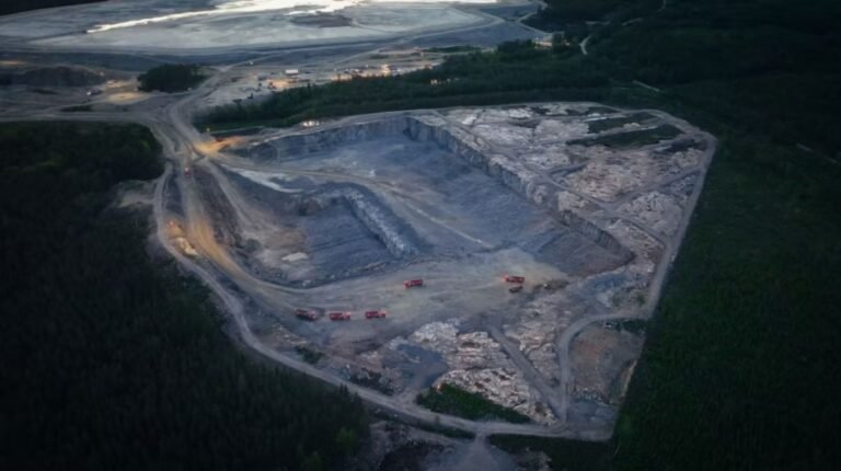 Volvo and Boliden move 700,000 metric tons of rock material with autonomous trucks in dam construction project Volvo and Boliden move 700,000 metric tons of rock material with autonomous trucks in dam construction project