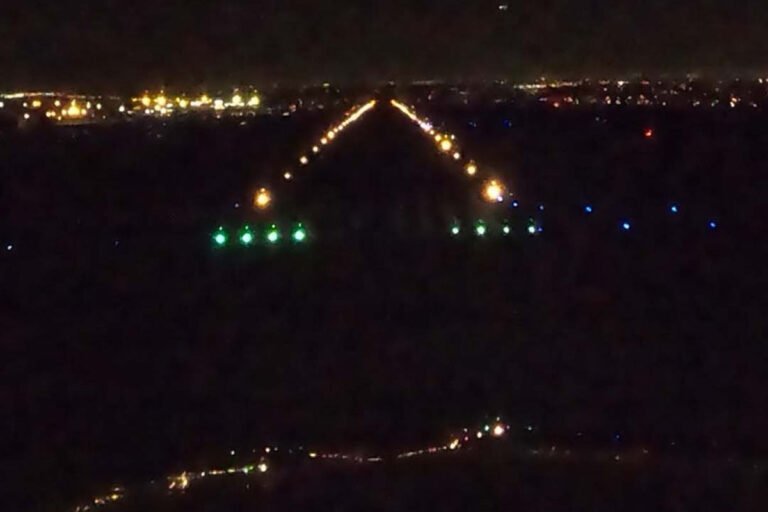 When Do Runway Edge Lights Change From White To Yellow?