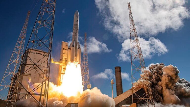 ‘Fly Me To The Moon’ Gets New European Tune rocket launching