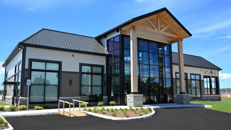 Avflight bets on Traverse City as a base, not just a fuel stop Avflight bets on Traverse City as a base, not just a fuel stop