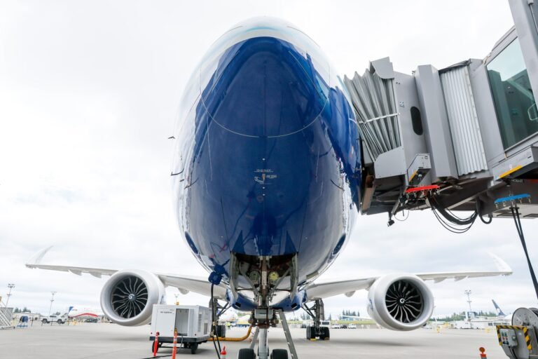 Boeing eyes 777X range boost