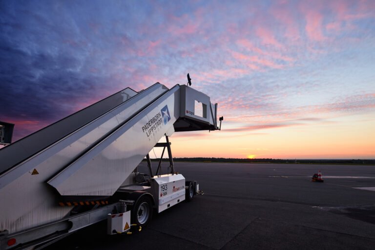 EU-Kommission gibt grünes Licht für Flughafen Paderborn/Lippstadt EU-Kommission gibt grünes Licht für Flughafen Paderborn/Lippstadt