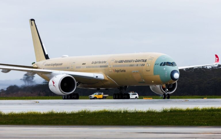 Erster A350-1000ULR landet in Australien Erster A350-1000ULR landet in Australien