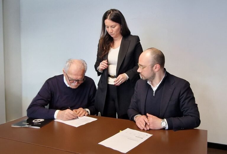 Faresin adds Denmark to Zeppelin deal Faresin adds Denmark to Zeppelin deal