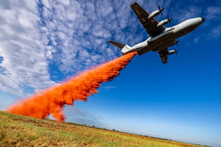 France deploys A400M water bomber over Gironde wildfire France deploys A400M water bomber over Gironde wildfire