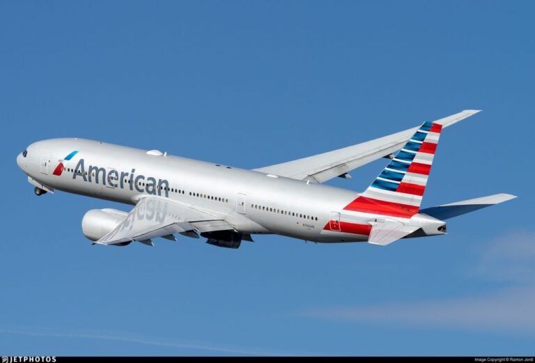 Getting from Boston to London has been difficult for American Airlines this week American Airlines 777-200ER N766AN
