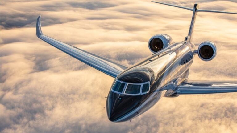 Gulfstream's Q2 book-to-bill hit 1.5x. The used market gets the overflow