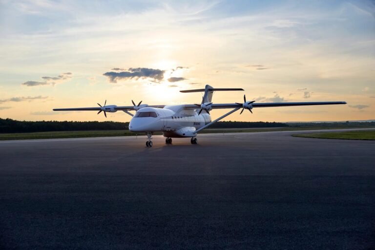 Heart Aerospace Aims to Field Hybrid-Electric ES-30 by 2031 Heart Aerospace X1 full-scale demonstrator aircraft