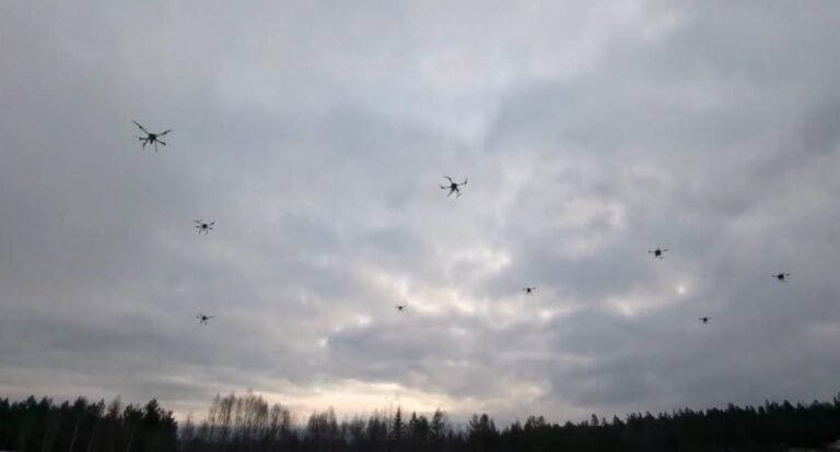 Israel’s IAI unveils ‘Hypnosis’ system for confusing enemy drone swarms Israel’s IAI unveils ‘Hypnosis’ system for confusing enemy drone swarms
