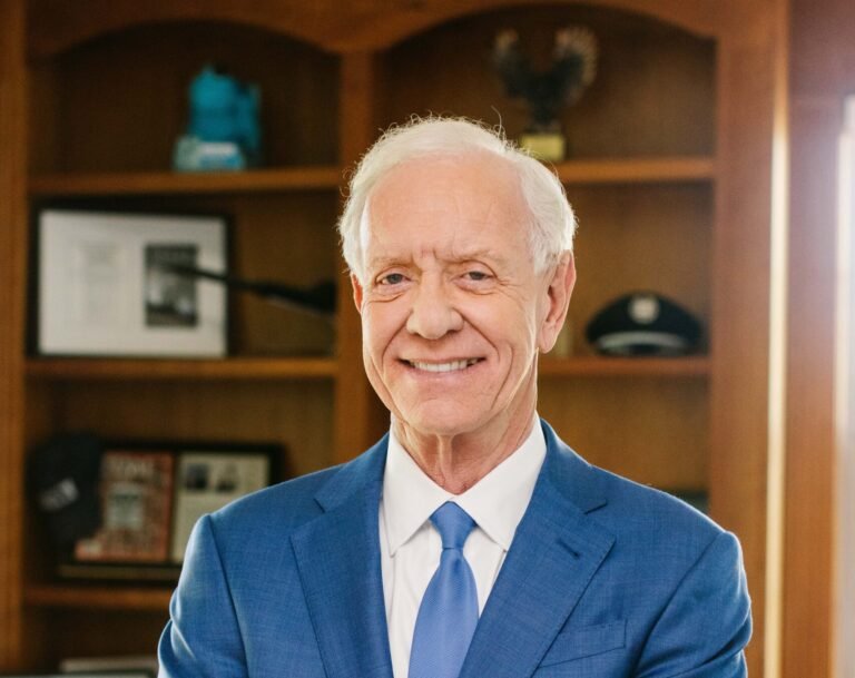‘Miracle on the Hudson’ Captain Sully Reveals Alzheimer’s Diagnosis 'Miracle on the Hudson' Captain Sully Reveals Alzheimer's Diagnosis