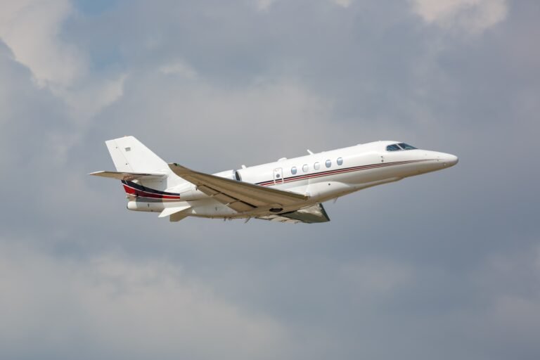 NTSB: NetJets Crew Faced Dual Engine Flameout