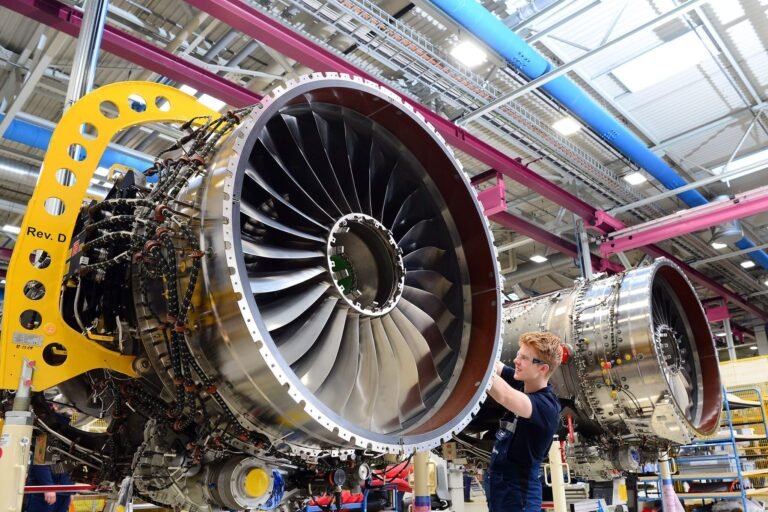 Rolls-Royce says engine delays no longer ground aircraft Rolls-Royce says engine delays no longer ground aircraft
