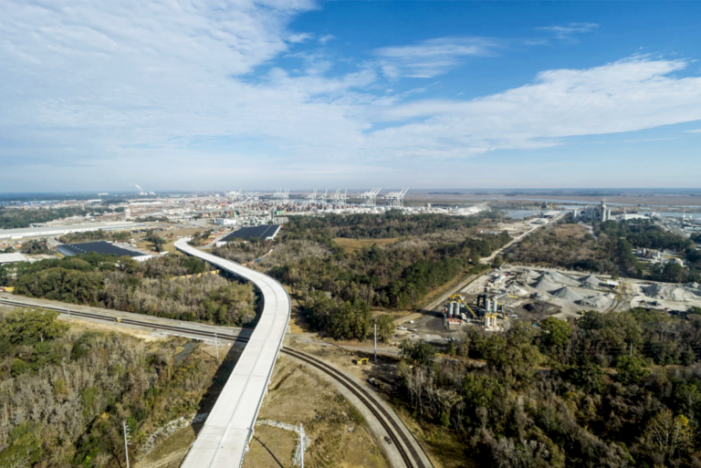 Savannah opens last piece in project to ease port truck traffic Savannah opens last piece in project to ease port truck traffic