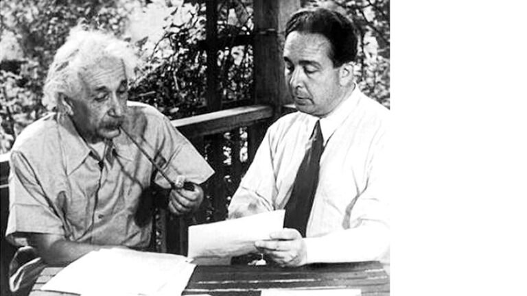 The U.S. Military’s Secret Weapon? Highly Skilled Immigrants scientists Albert Einstein and Leo Szilard