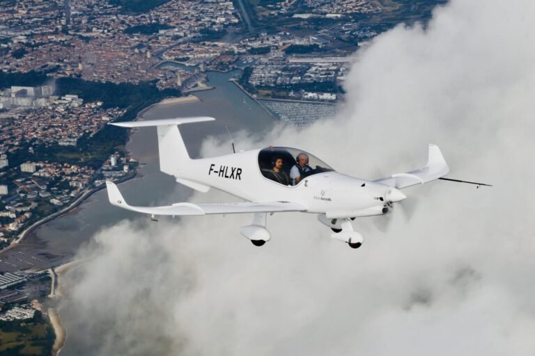 Turbotech turbine gains ground in light aircraft Turbotech turbine gains ground in light aircraft