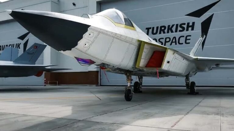 Warum die Türkei ihren eigenen Stealth-Jet baut Airbus A321 von Pyramids Airlines aus Ägypten